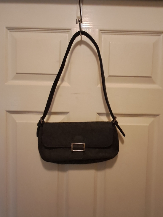 Handbags - Classic Gray Shoulder Bag‎ with Buckle Accent